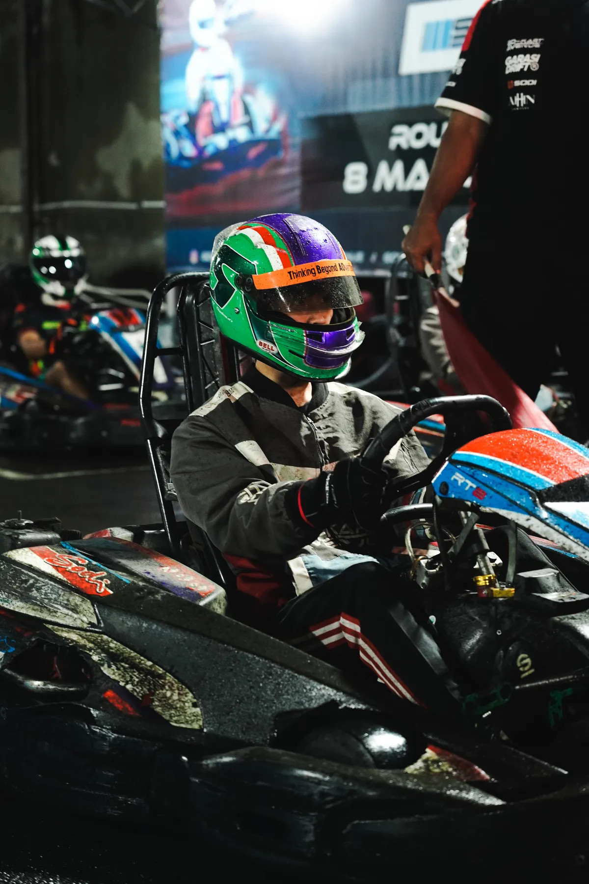 Race weekend at Gokart Avenue